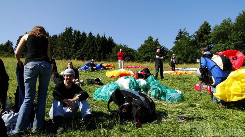 2010 RK25.10 Wasserkuppe Paragliding 044