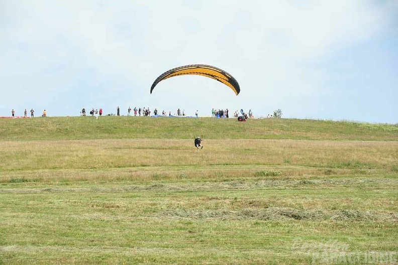 2010 RS28 10 Wasserkuppe Gleitschirm 146