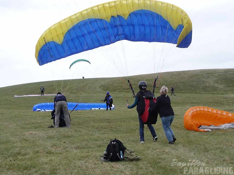 2010 RS32 10 Wasserkuppe Gleitschirm 048