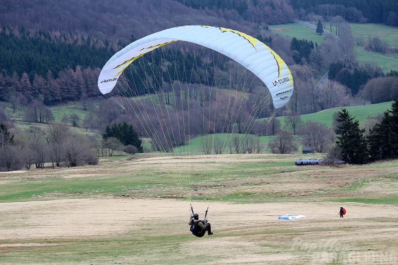 2013 RK18.13 1 Paragliding Wasserkuppe 047