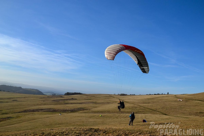 rk53.15-paragliding-141