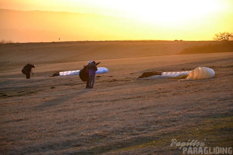 rk53.15-paragliding-218