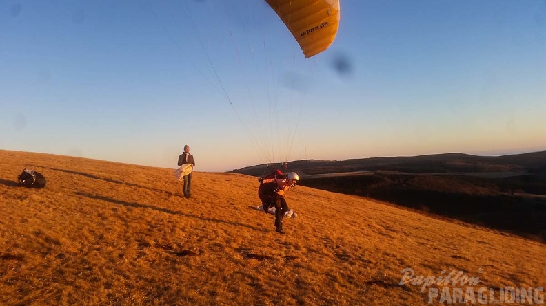 RK1.17 Winter-Paragliding-163