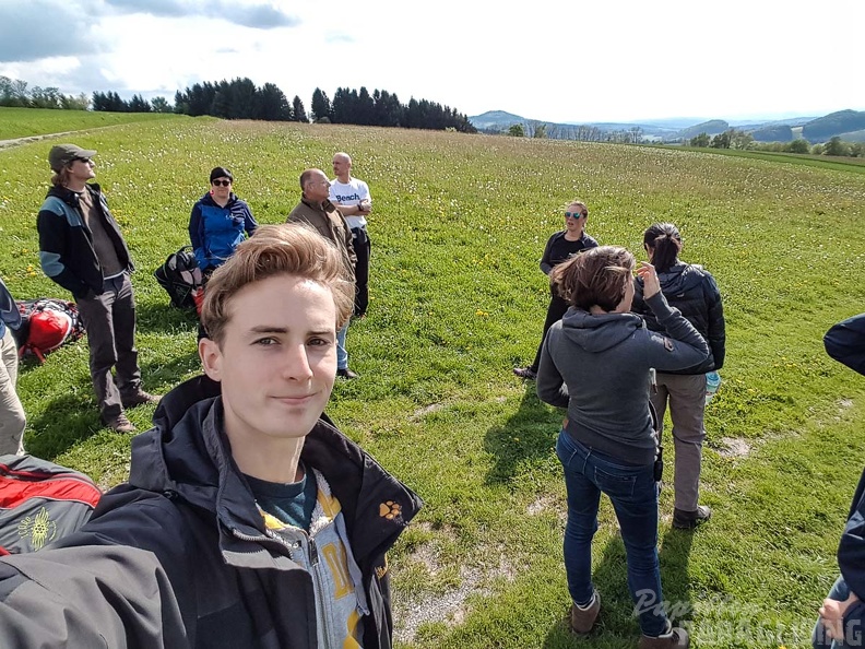RK21.17 Paragliding-110