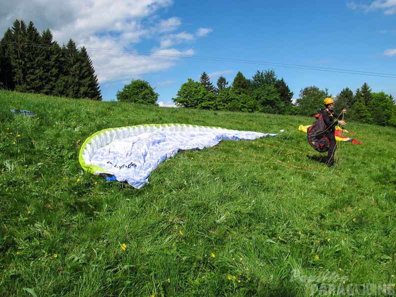 RK21.17 Paragliding-179