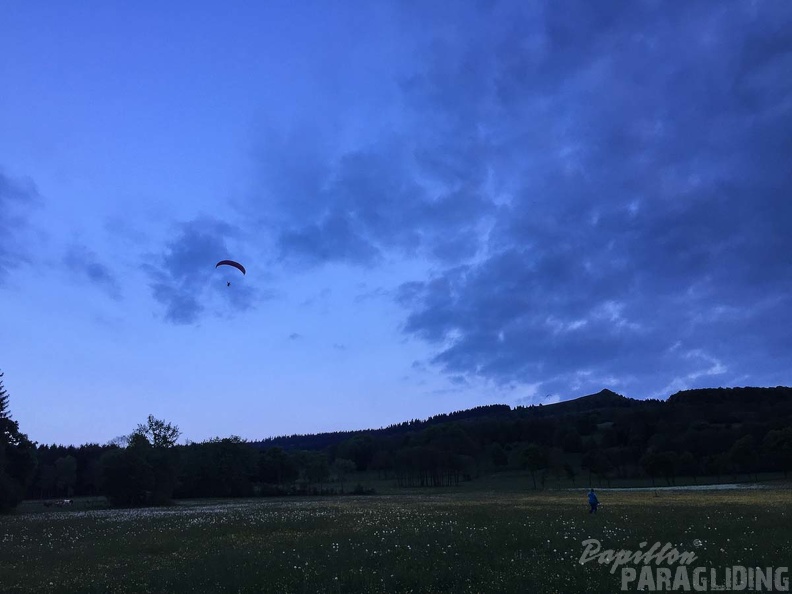 RK21.17 Paragliding-264