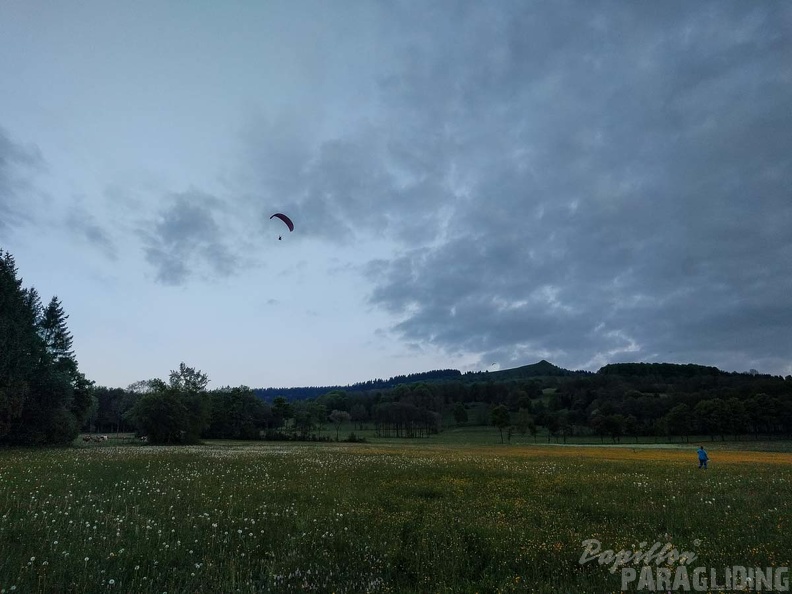 RK21.17 Paragliding-265