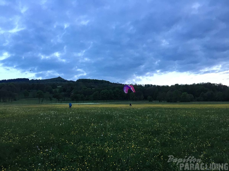 RK21.17 Paragliding-267