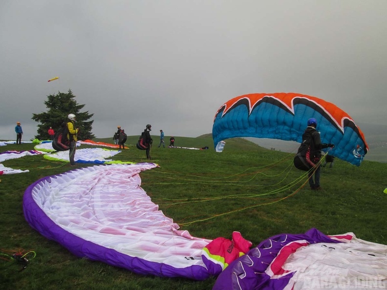RK21.17 Paragliding-333