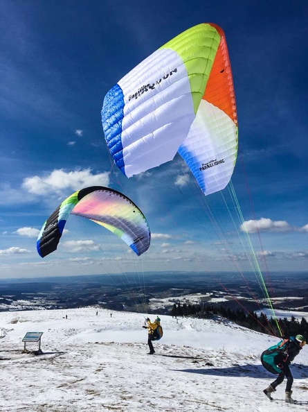 RK12.18 Paragliding-114