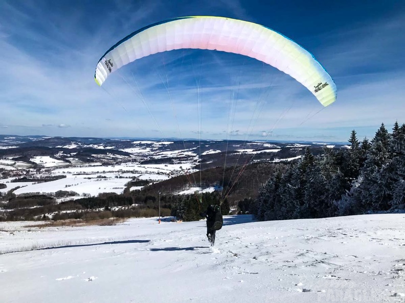 RK12.18 Paragliding-209
