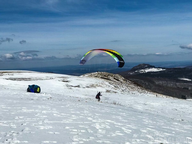 RK12.18 Paragliding-219