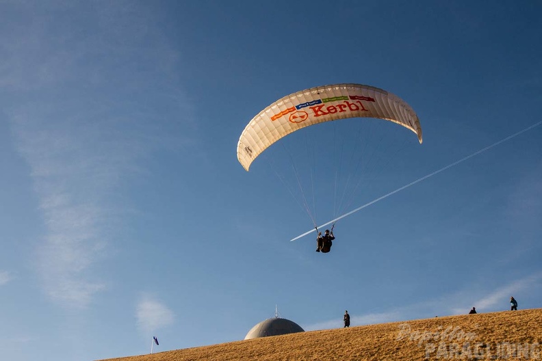 RS15.18 Suedhang Paragliding-Wasserkuppe-526