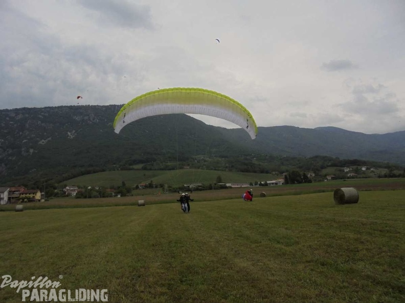 Slo Flugsafari Moni 107