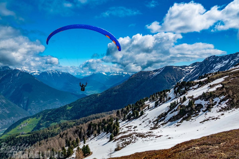 FWA22.21-Watles-Paragliding-117