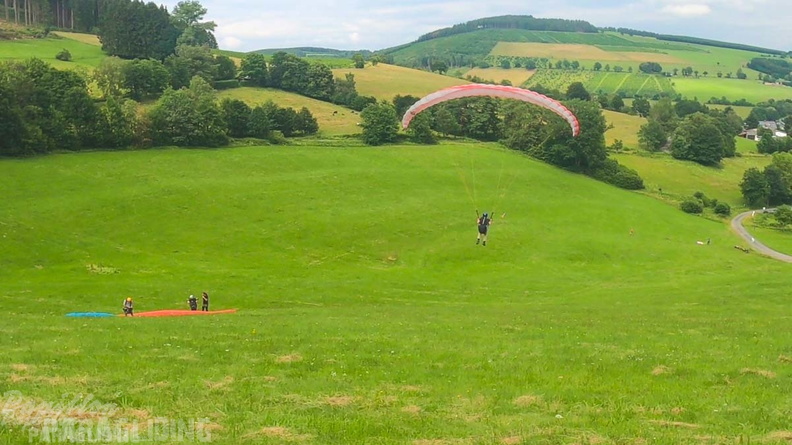 ES28.21-Gleitschirm-Schnupperkurs-Sauerland-131