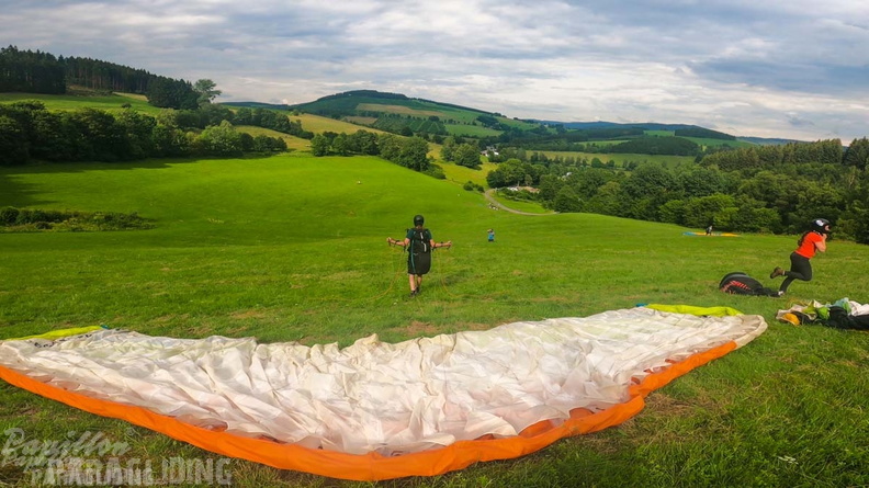 ES28.21-Gleitschirm-Schnupperkurs-Sauerland-141