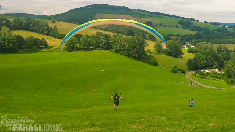 ES28.21-Gleitschirm-Schnupperkurs-Sauerland-145