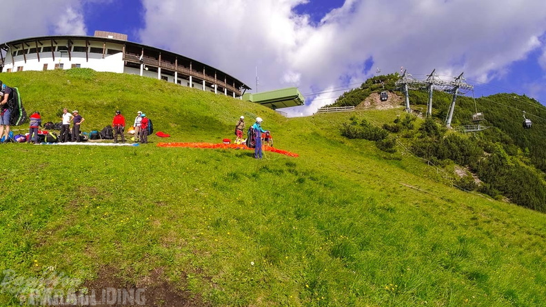 AH29.21-Stubai-Paragliding-123