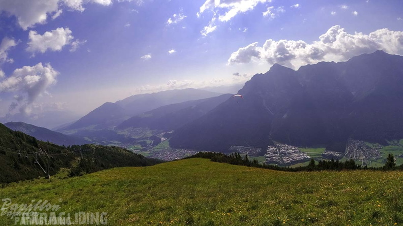 AH29.21-Stubai-Paragliding-135