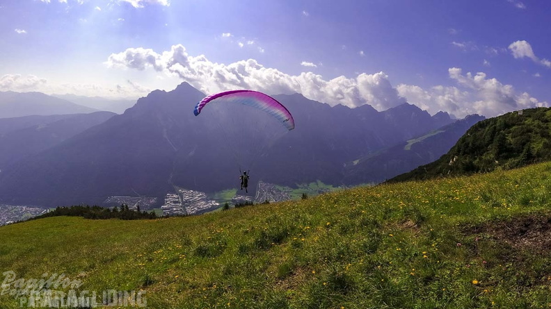 AH29.21-Stubai-Paragliding-145