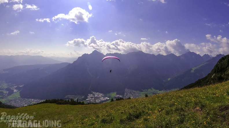 AH29.21-Stubai-Paragliding-146