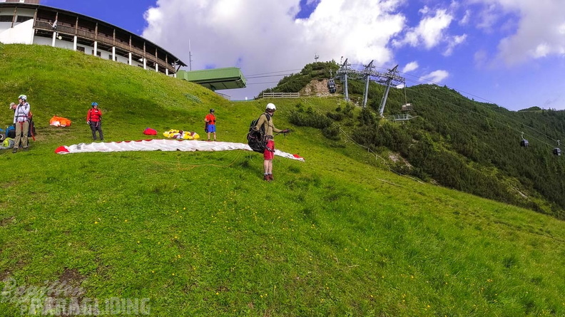 AH29.21-Stubai-Paragliding-154