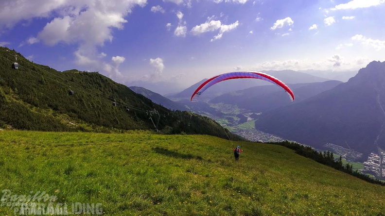AH29.21-Stubai-Paragliding-186