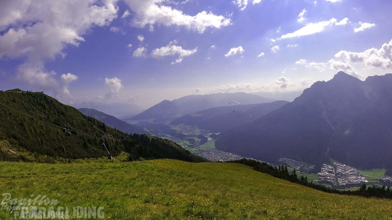 AH29.21-Stubai-Paragliding-192
