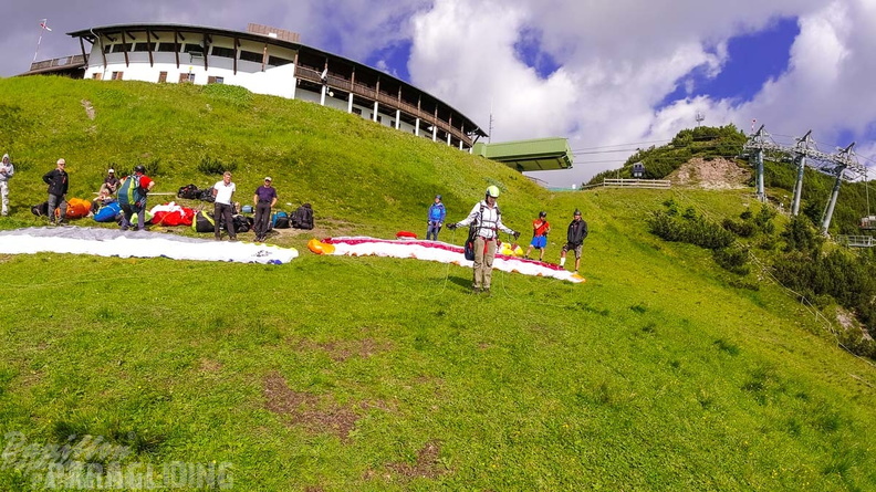 AH29.21-Stubai-Paragliding-204