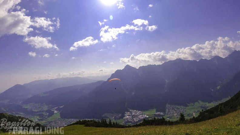 AH29.21-Stubai-Paragliding-213