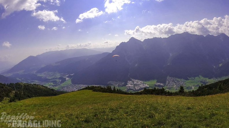 AH29.21-Stubai-Paragliding-215