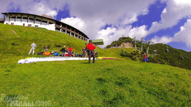 AH29.21-Stubai-Paragliding-216