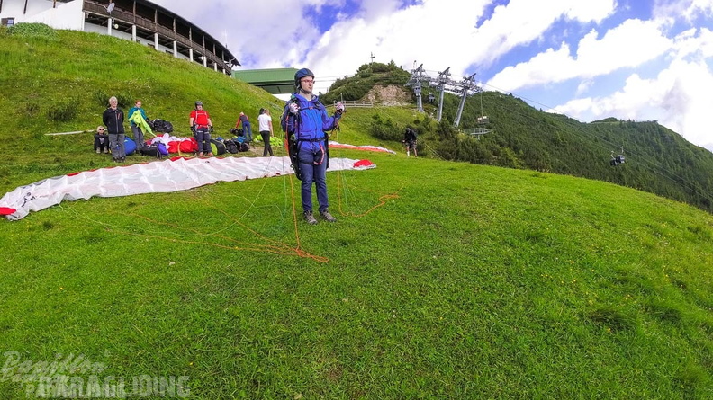 AH29.21-Stubai-Paragliding-239
