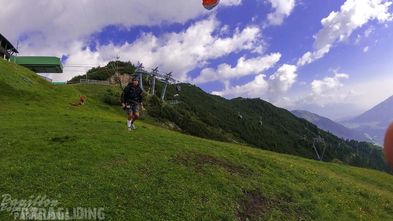 AH29.21-Stubai-Paragliding-251