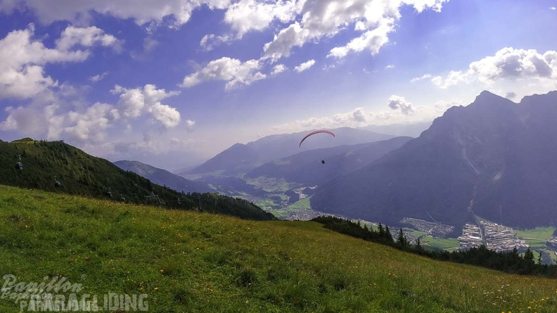 AH29.21-Stubai-Paragliding-264