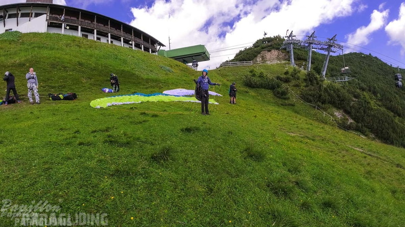 AH29.21-Stubai-Paragliding-290