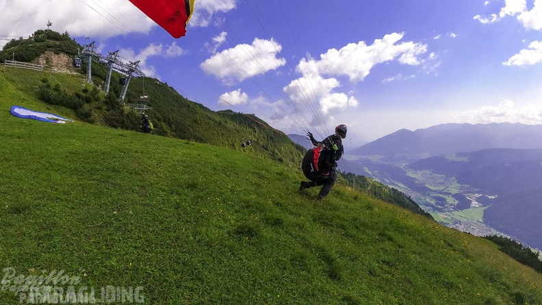 AH29.21-Stubai-Paragliding-303