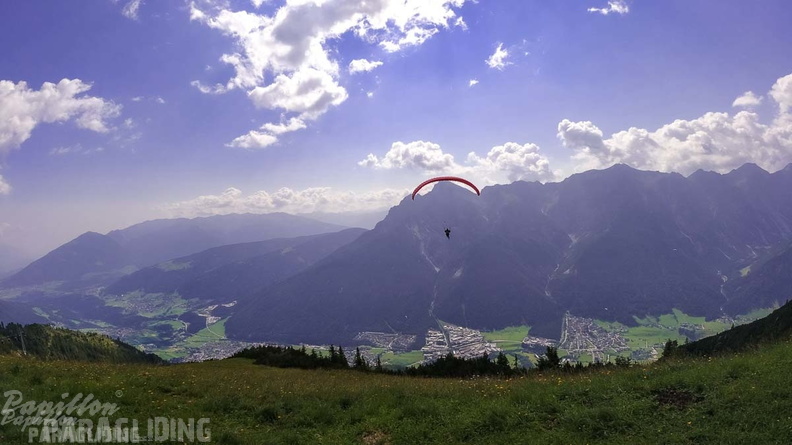 AH29.21-Stubai-Paragliding-306