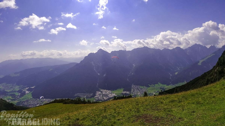 AH29.21-Stubai-Paragliding-310