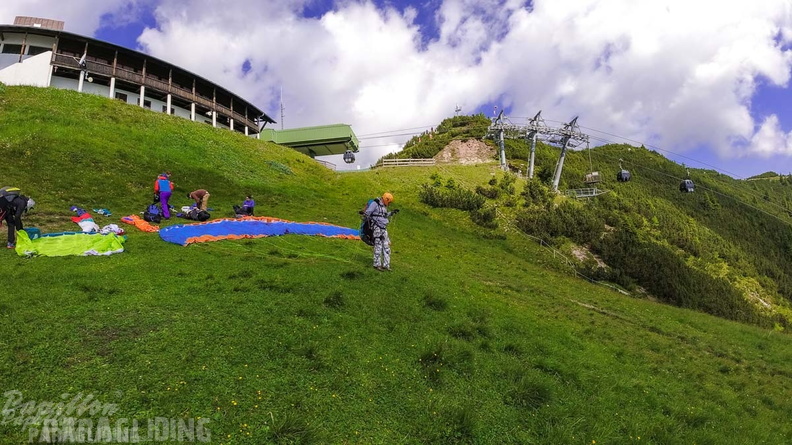 AH29.21-Stubai-Paragliding-314