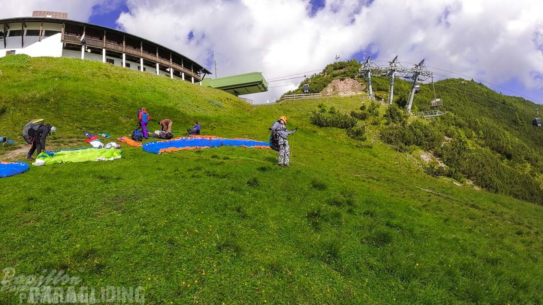 AH29.21-Stubai-Paragliding-315