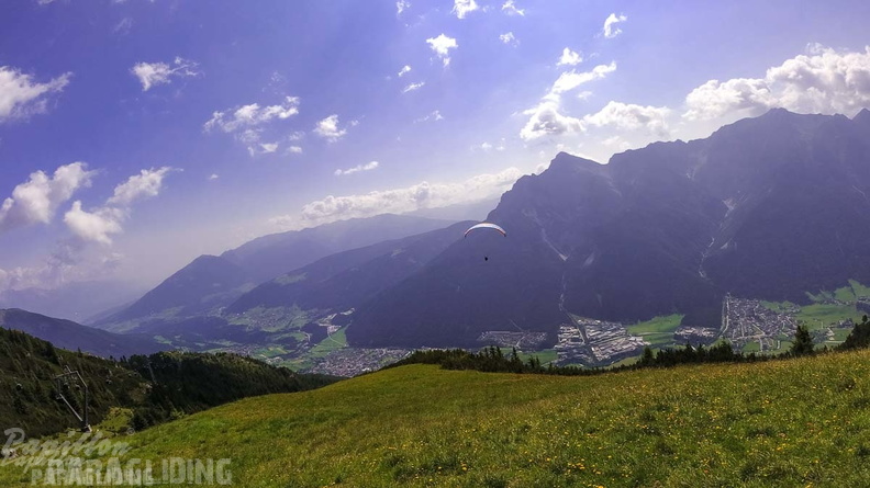 AH29.21-Stubai-Paragliding-326