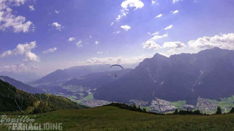 AH29.21-Stubai-Paragliding-337