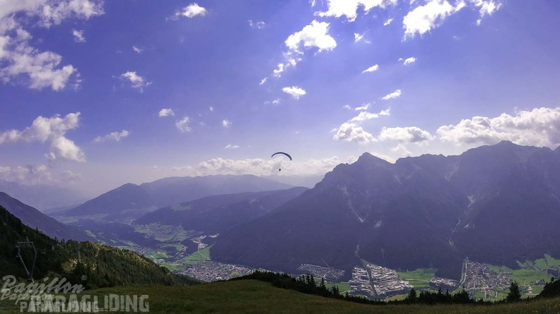 AH29.21-Stubai-Paragliding-339
