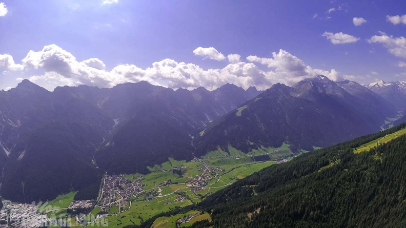 AH29.21-Stubai-Paragliding-358