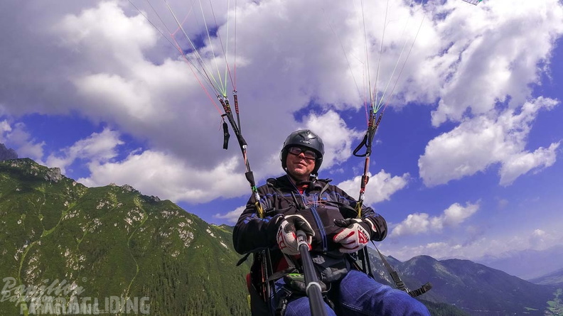 AH29.21-Stubai-Paragliding-366