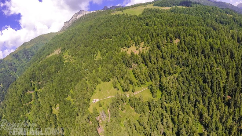 AH29.21-Stubai-Paragliding-379