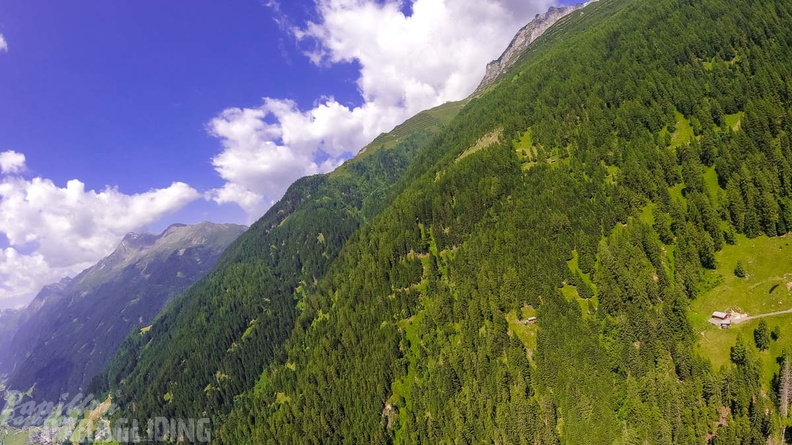 AH29.21-Stubai-Paragliding-382