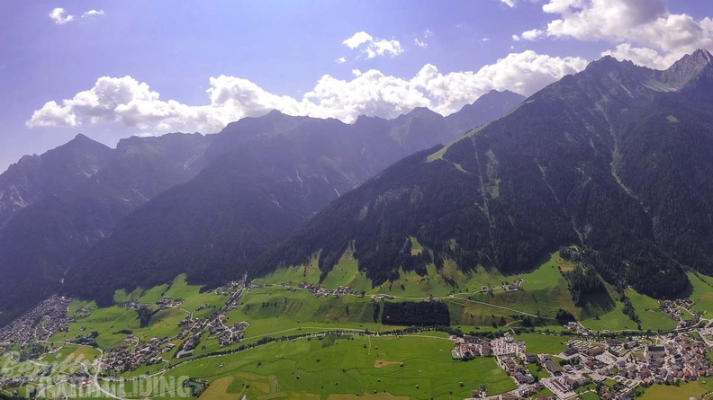 AH29.21-Stubai-Paragliding-383